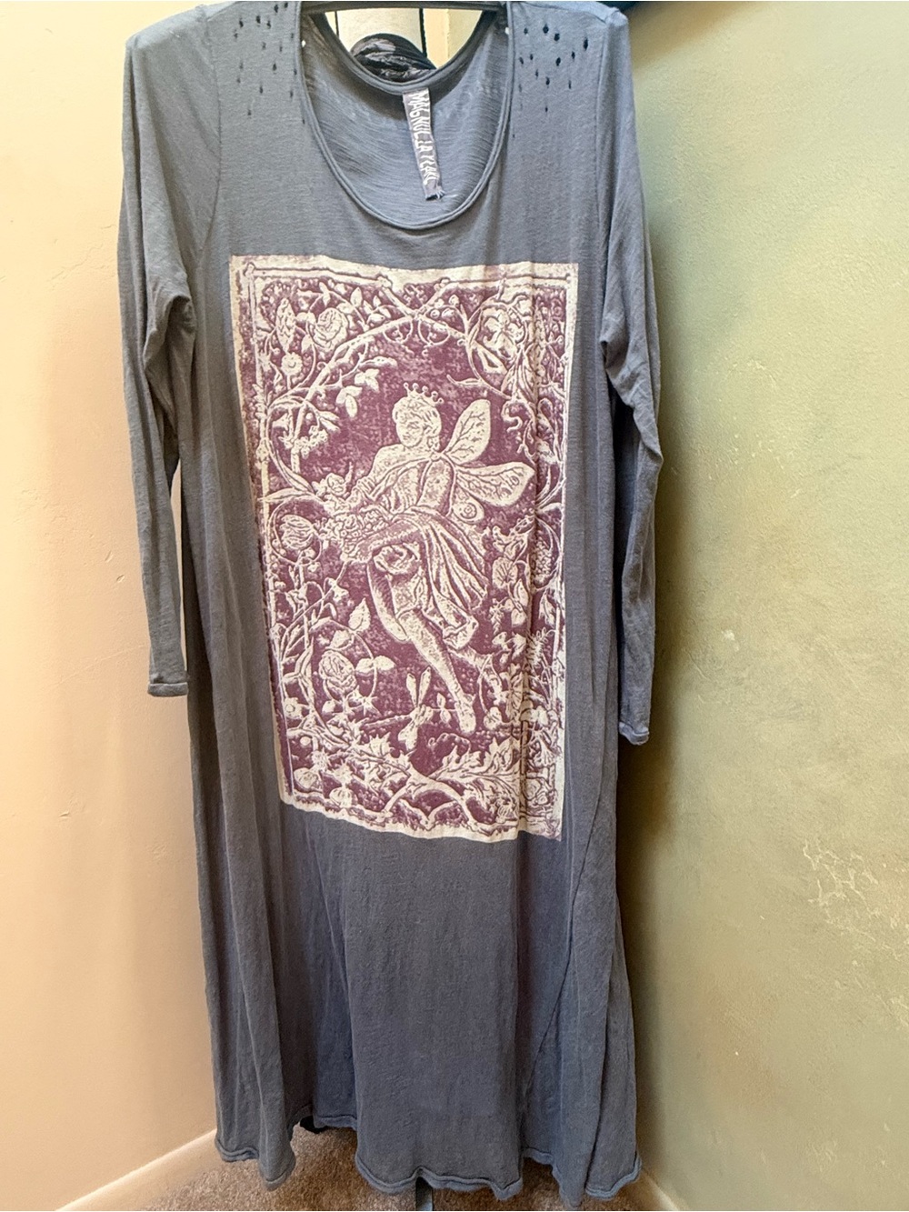 Magnolia Pearl Gray Long-Sleeve Tee with Purple Graphic Panel